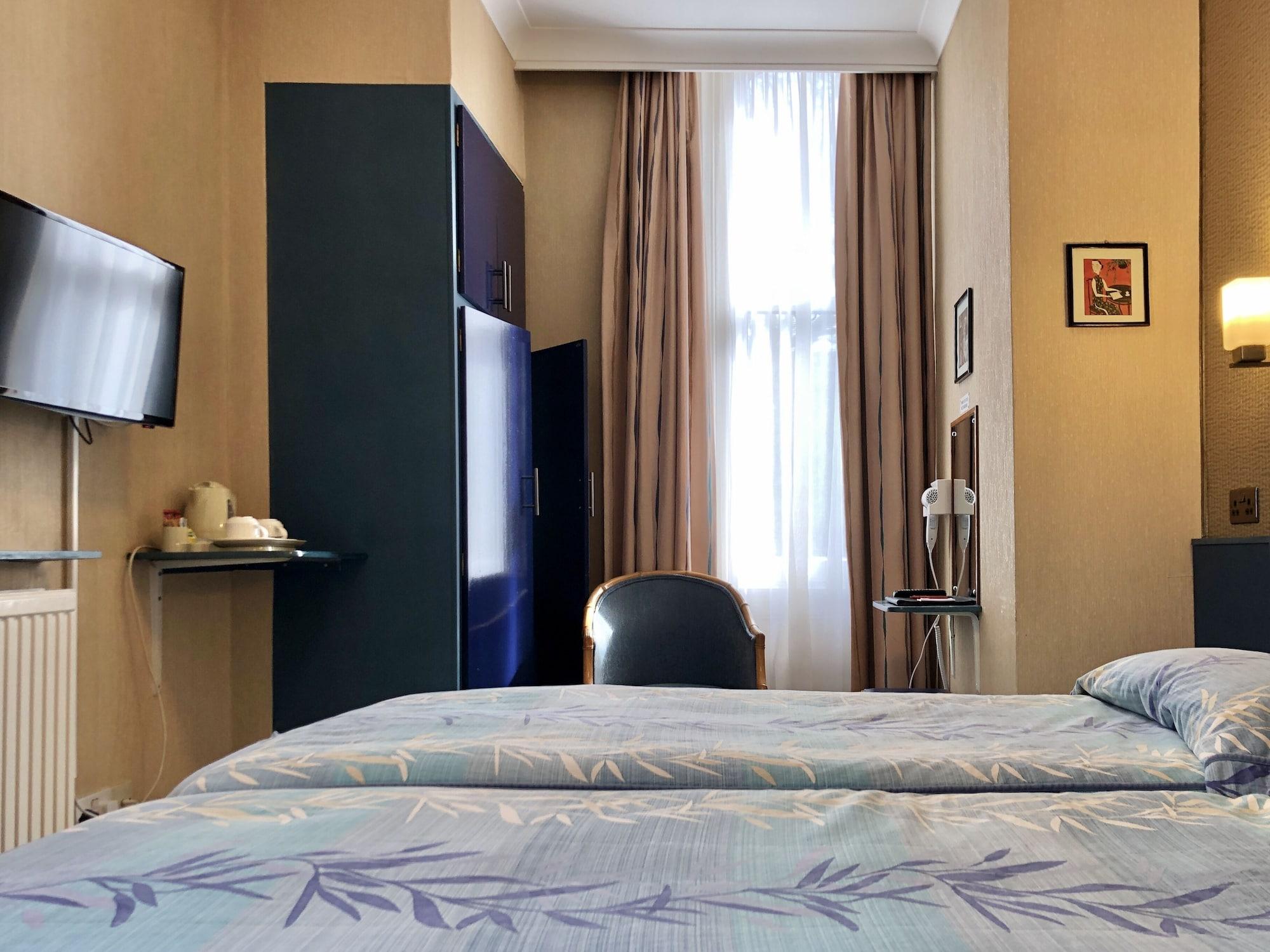 Mitre House Hotel Лондон Екстериор снимка
