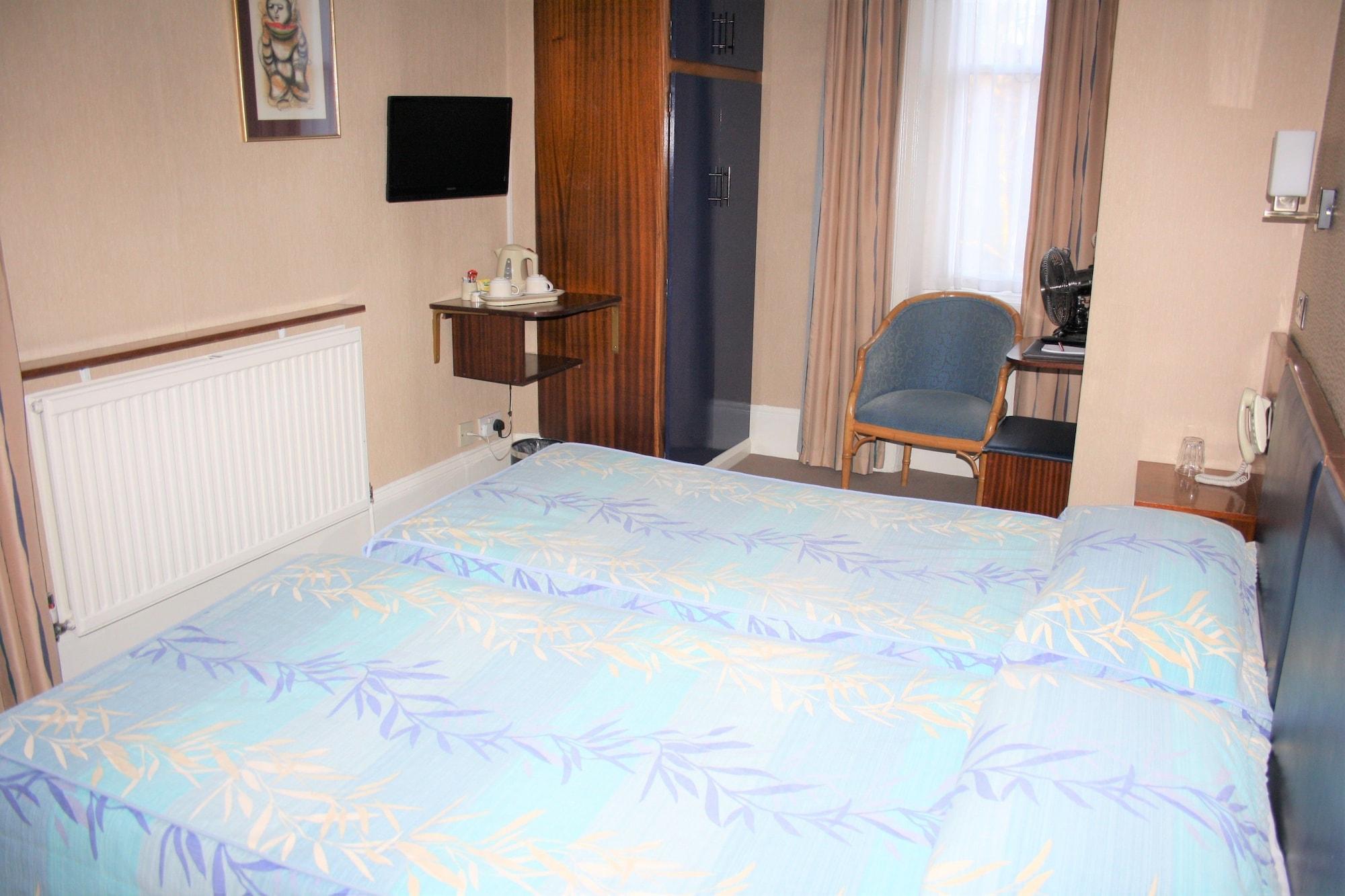 Mitre House Hotel Лондон Екстериор снимка