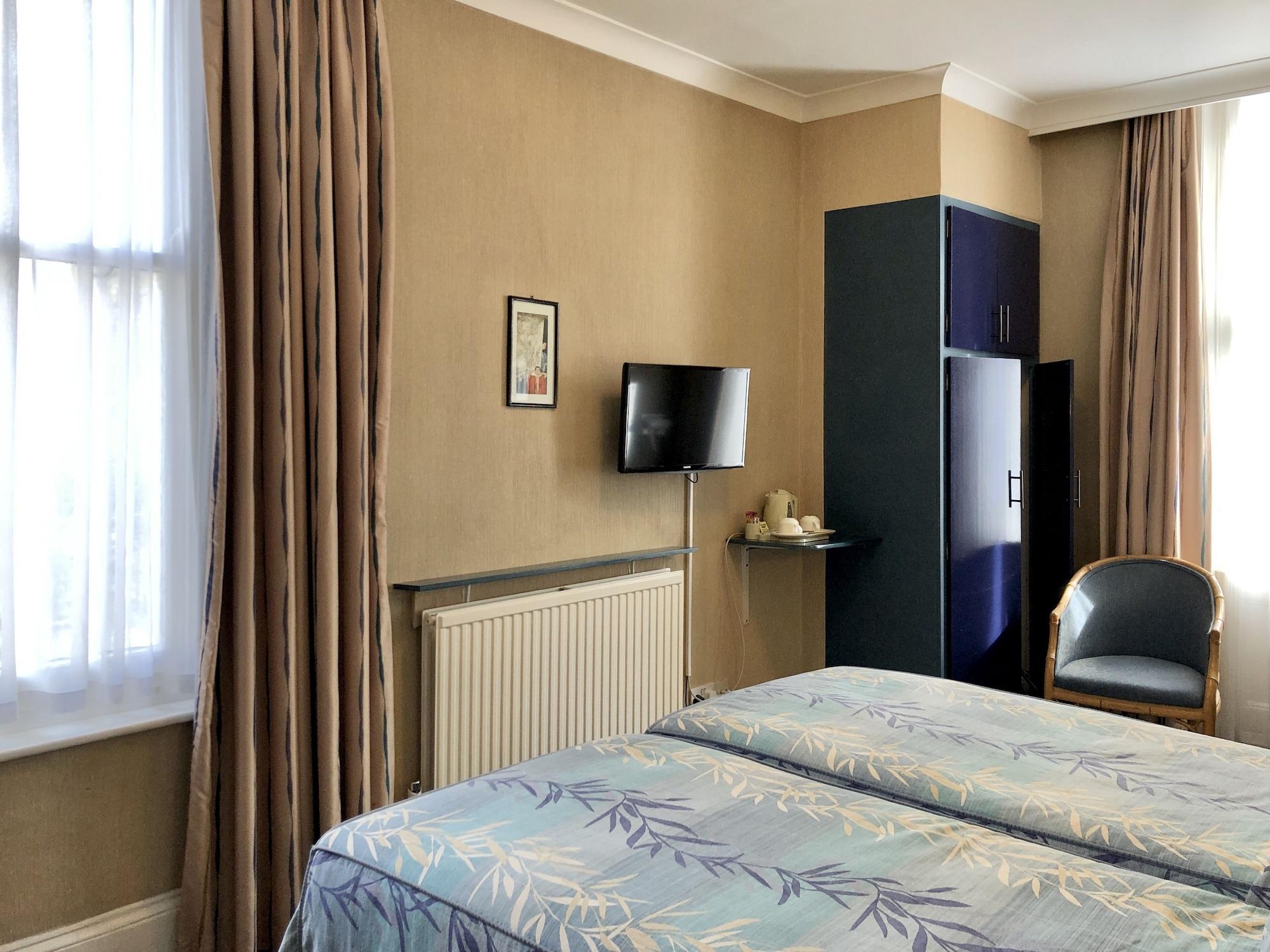 Mitre House Hotel Лондон Екстериор снимка