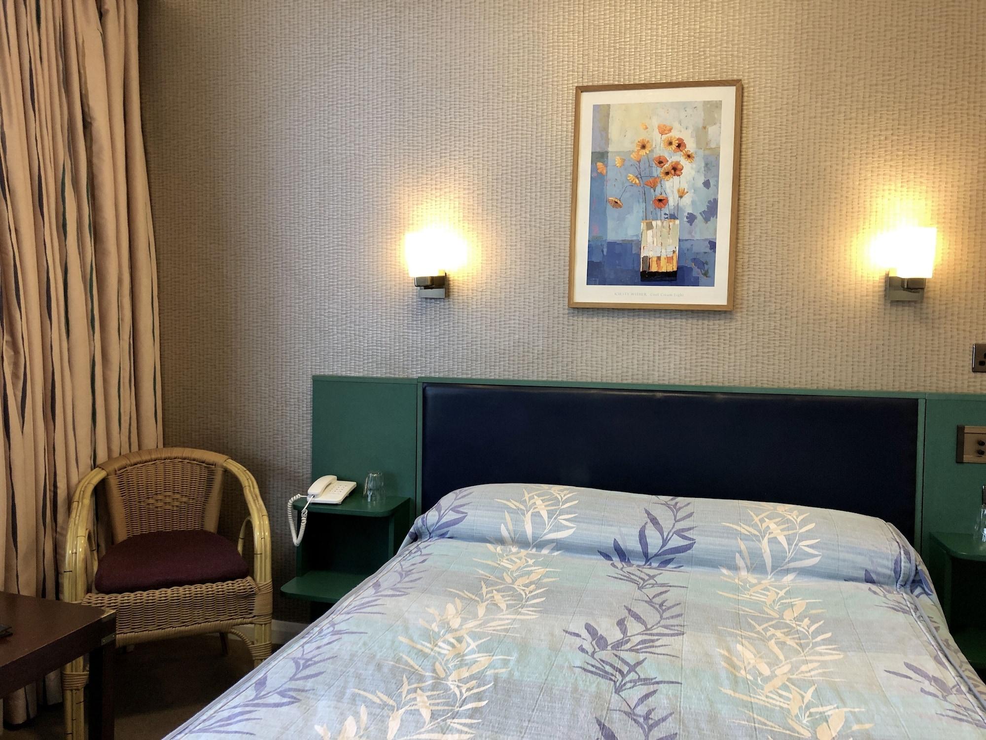 Mitre House Hotel Лондон Екстериор снимка