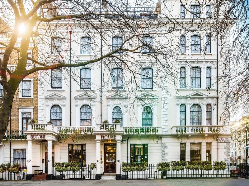 Mitre House Hotel Лондон Екстериор снимка