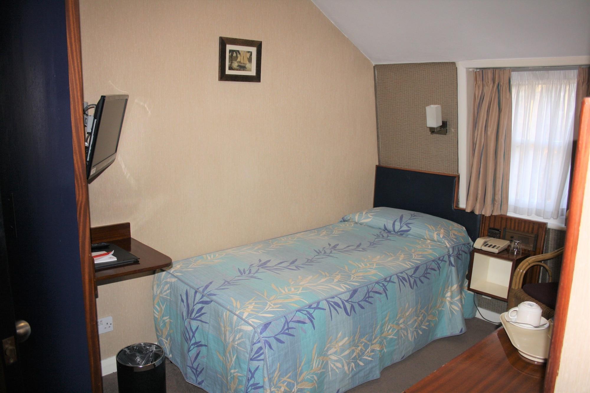 Mitre House Hotel Лондон Екстериор снимка