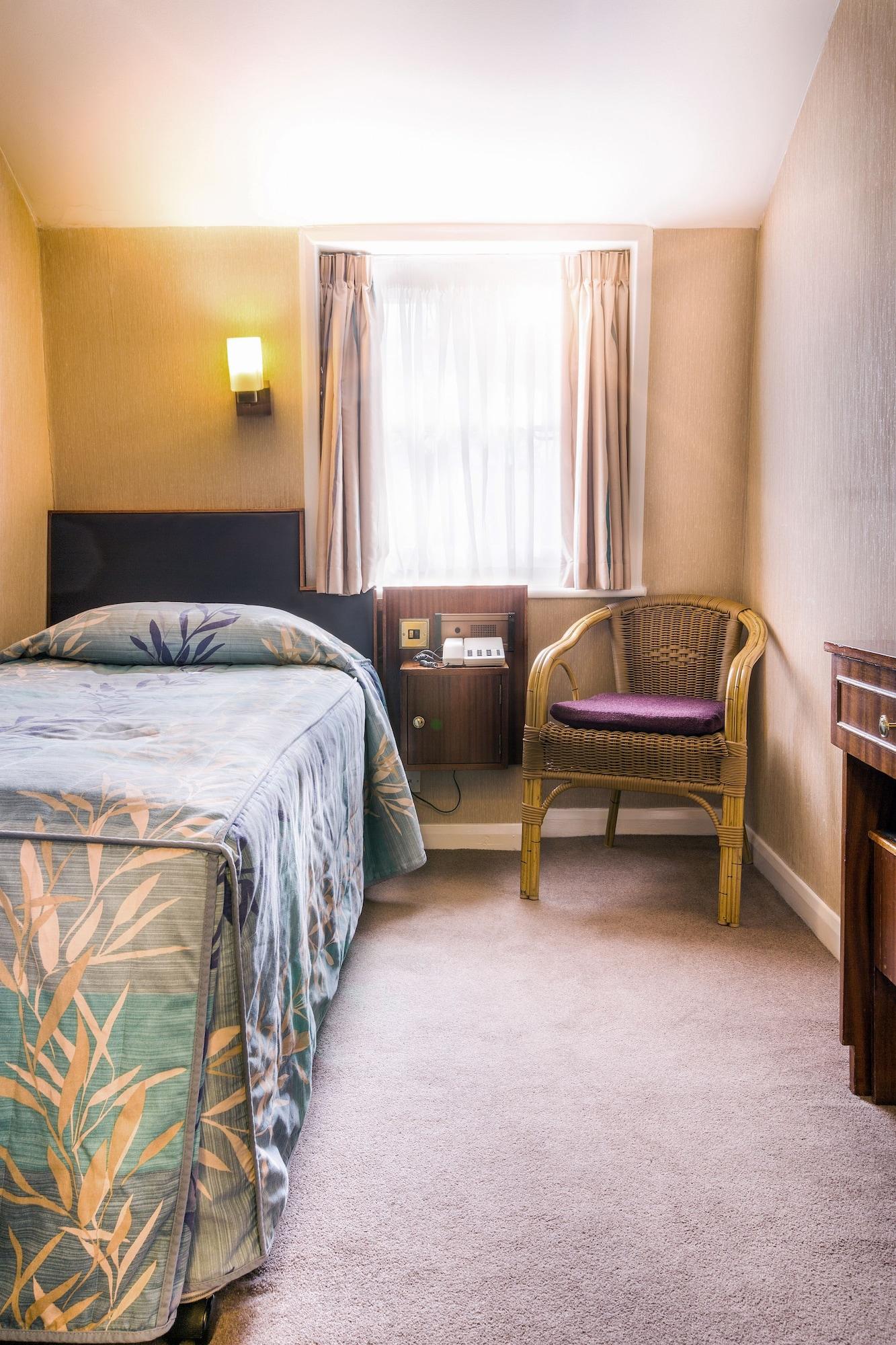 Mitre House Hotel Лондон Екстериор снимка