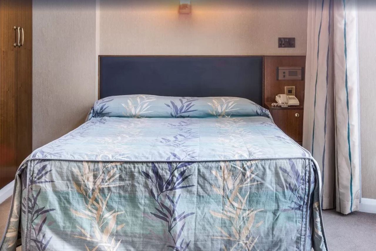 Mitre House Hotel Лондон Екстериор снимка
