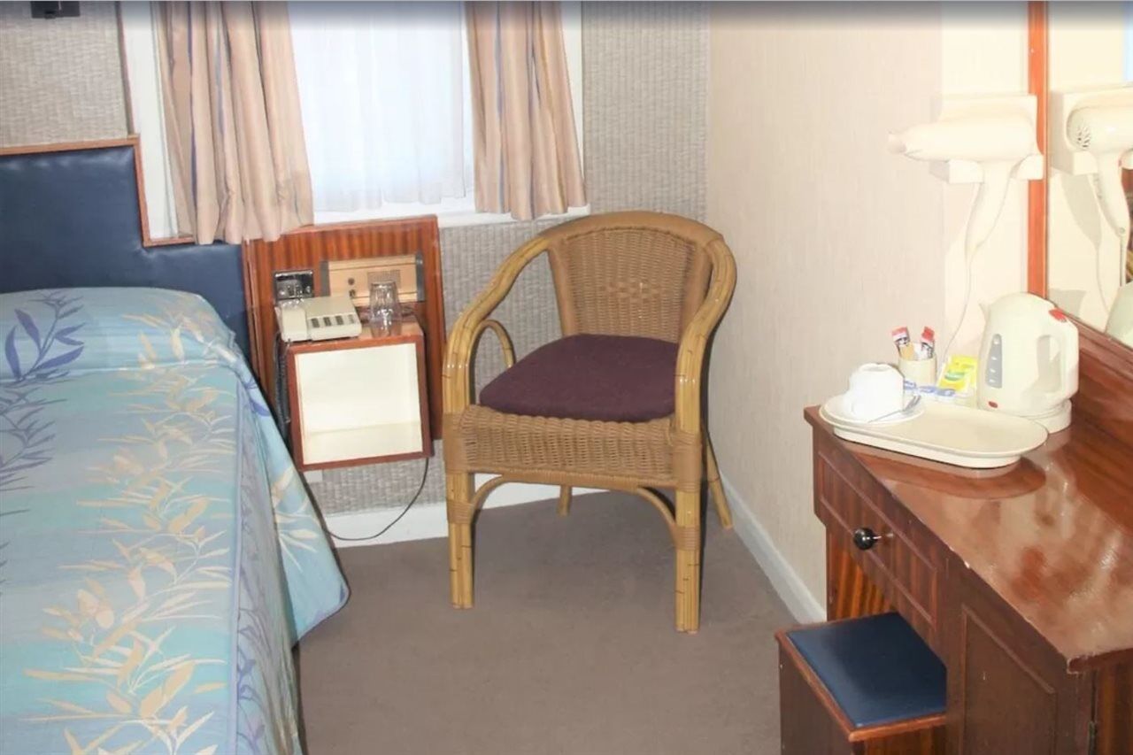 Mitre House Hotel Лондон Екстериор снимка